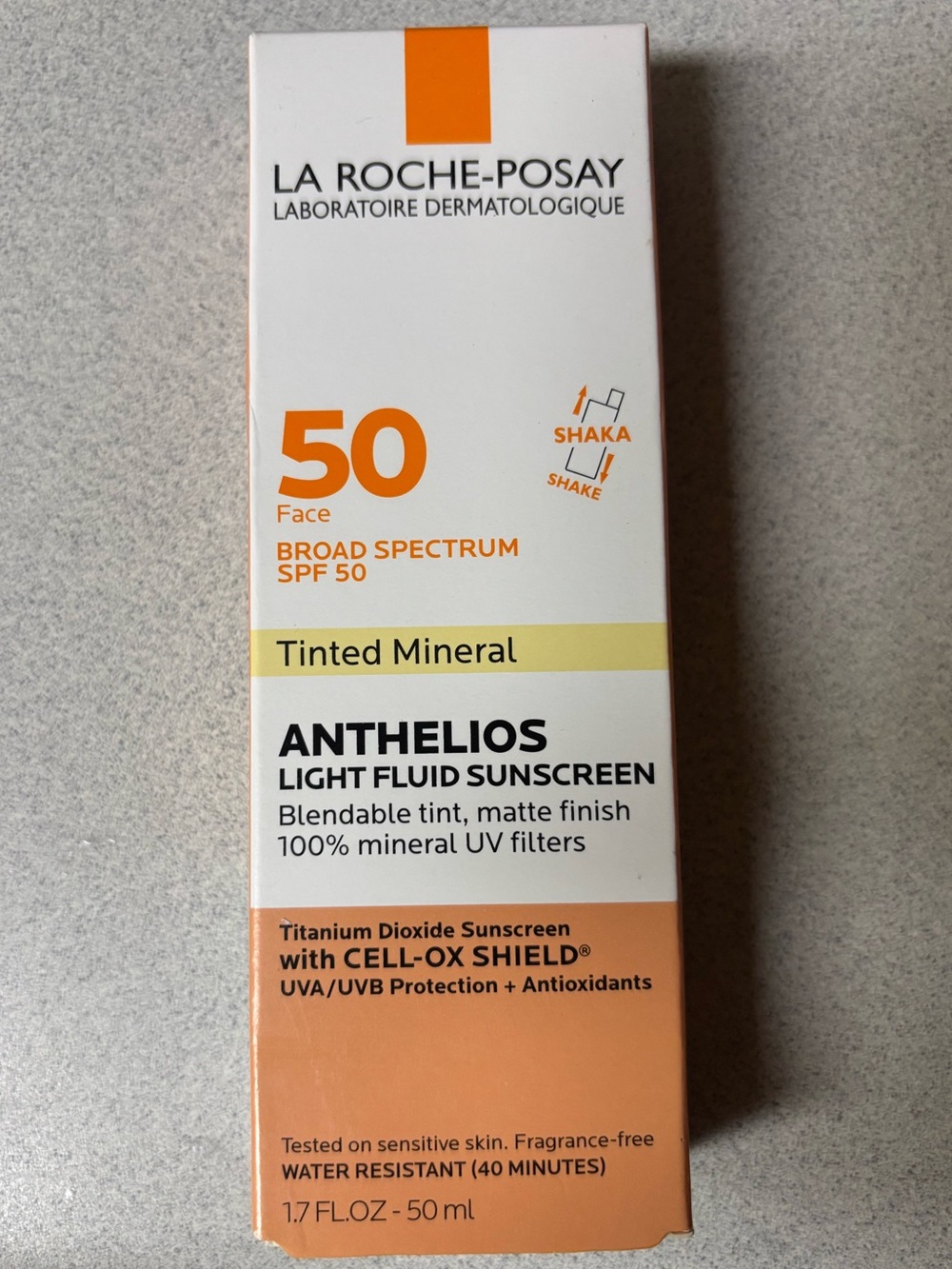 BNIB LA ROCHE POSAY TINTED Mineral SPF 50 Light Fluid Sunscreen 1.7 oz